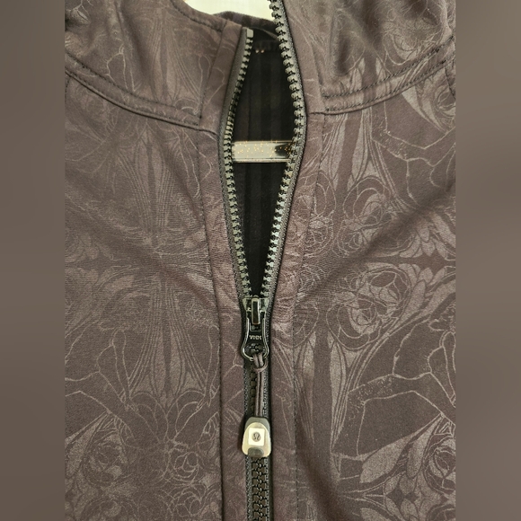 Lululemon long black rain jacket coat - Picture 4 of 5